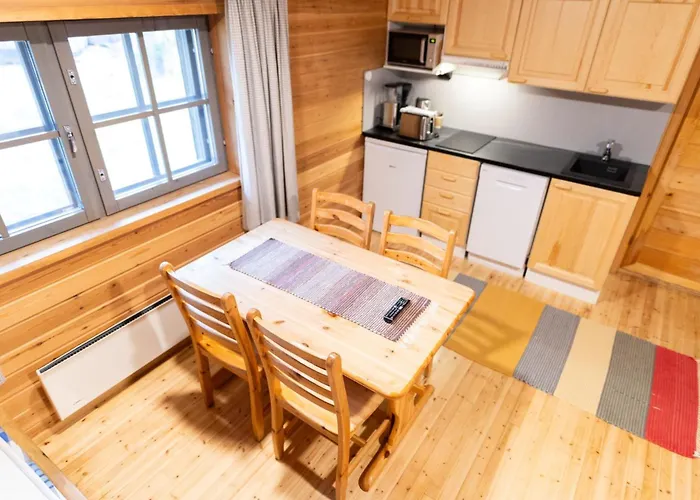 Fell Centre Kiilopaeae, Lukkarinsaari